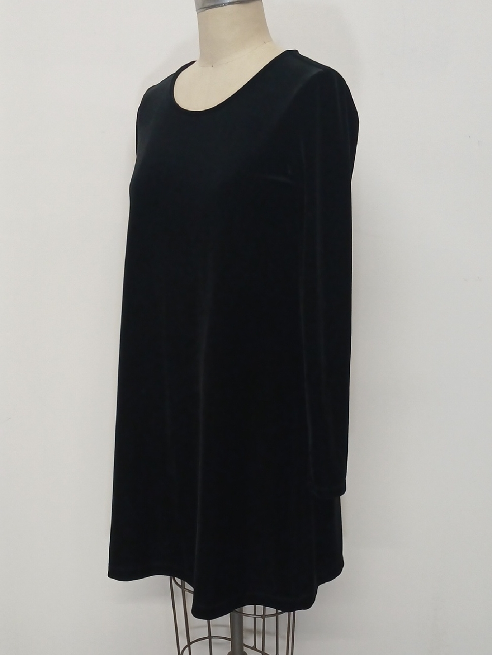 GAP Black Long-Sleeve Velvet Dress / Size M